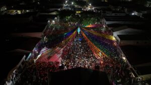 Abertura do São João de Todos os Tempos reúne multidão e marca início das festividades em Saloá