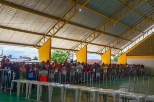 Prefeitura de Saloá realiza entrega de mais de 10 toneladas de peixe para a população